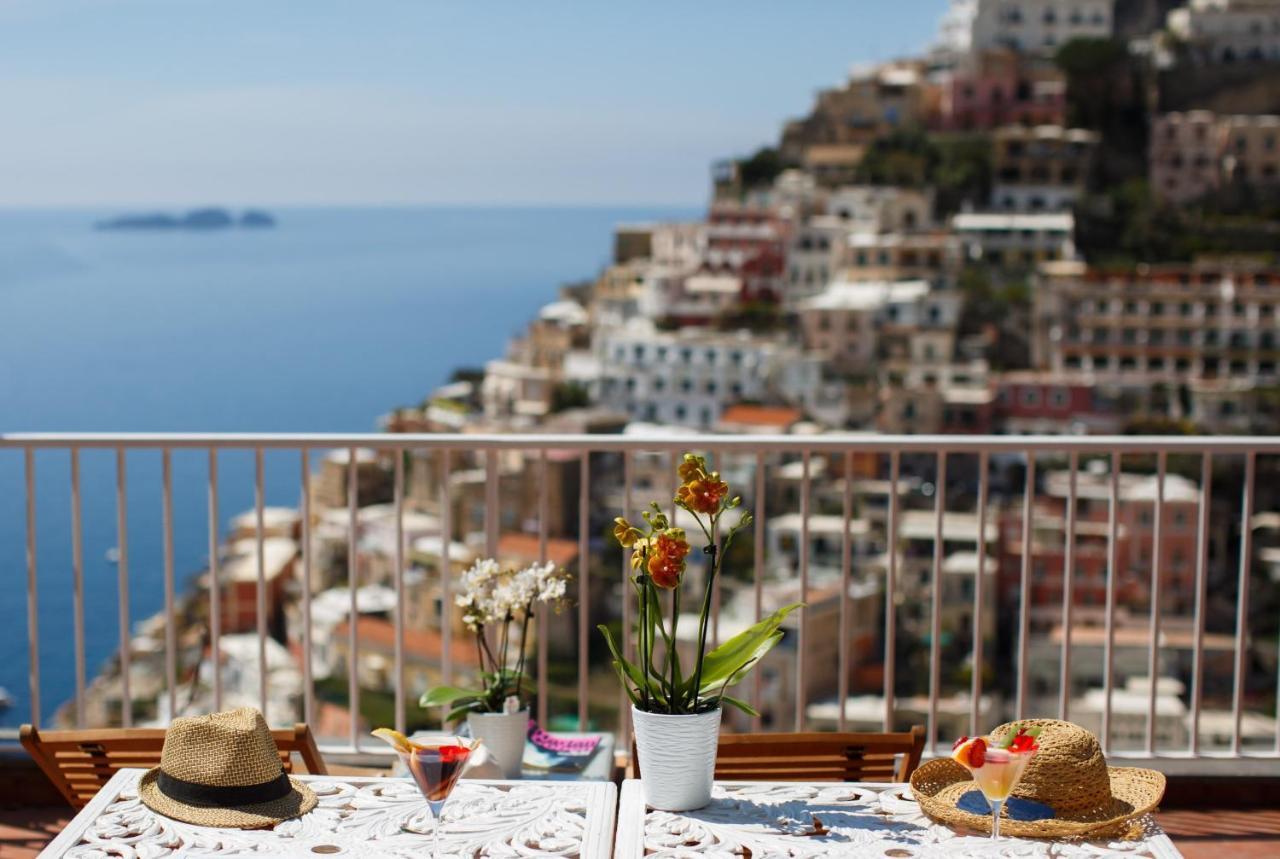Three-Bedroom Apartment Sea View