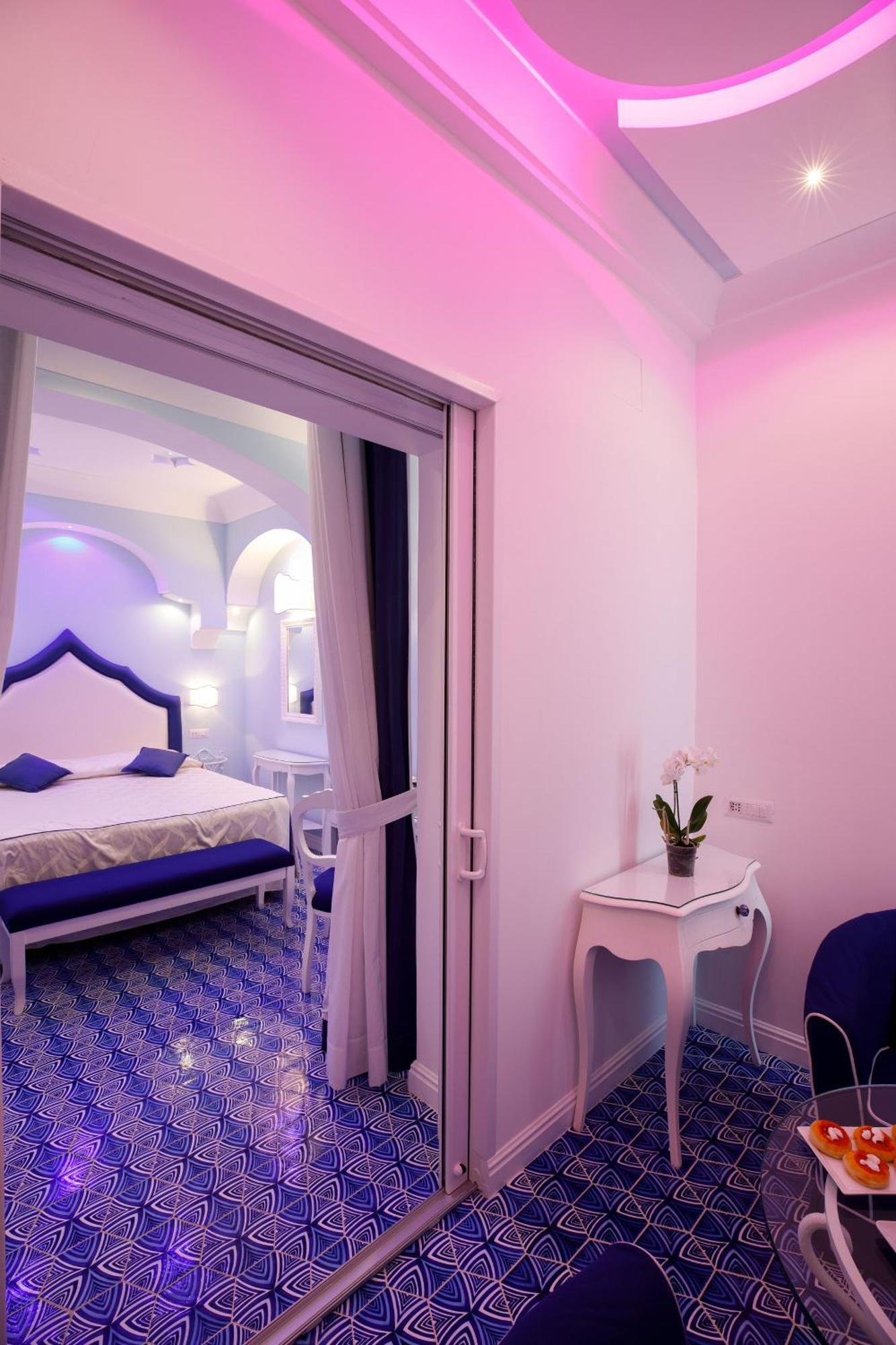 Superior Double or Twin Room Sea View