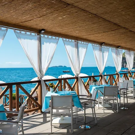 Hotel Le Agavi-2